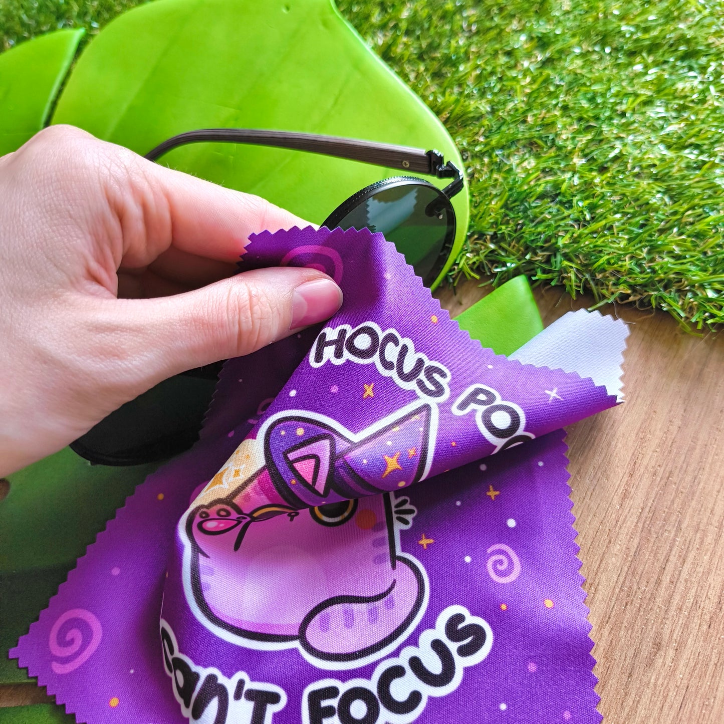 HOCUS POCUS microfiber cleaning cloth
