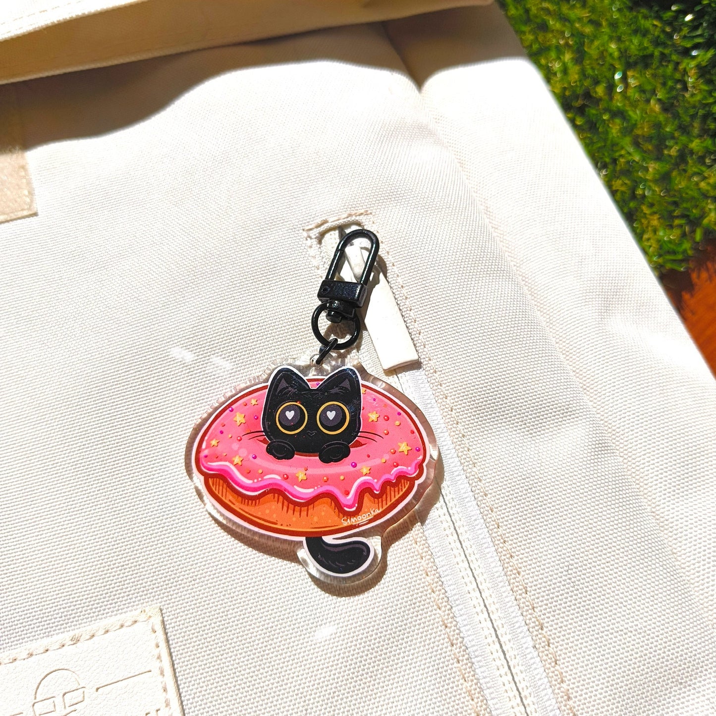 DONUT TETSU acrylic keychain