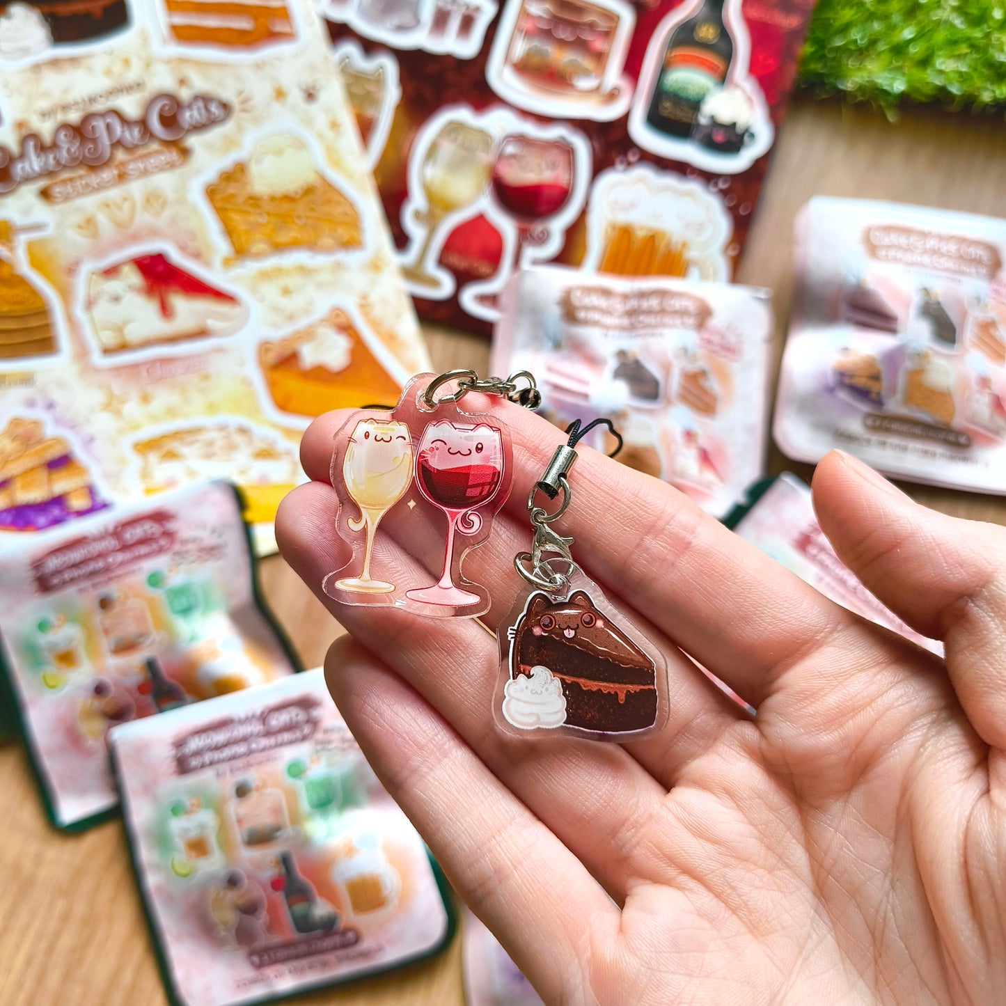 CAKE&PIE CATS phone charms