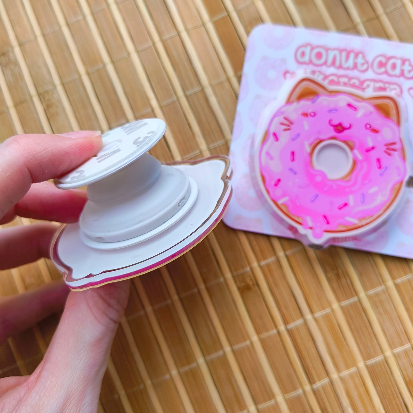 DONUT CAT phone grip