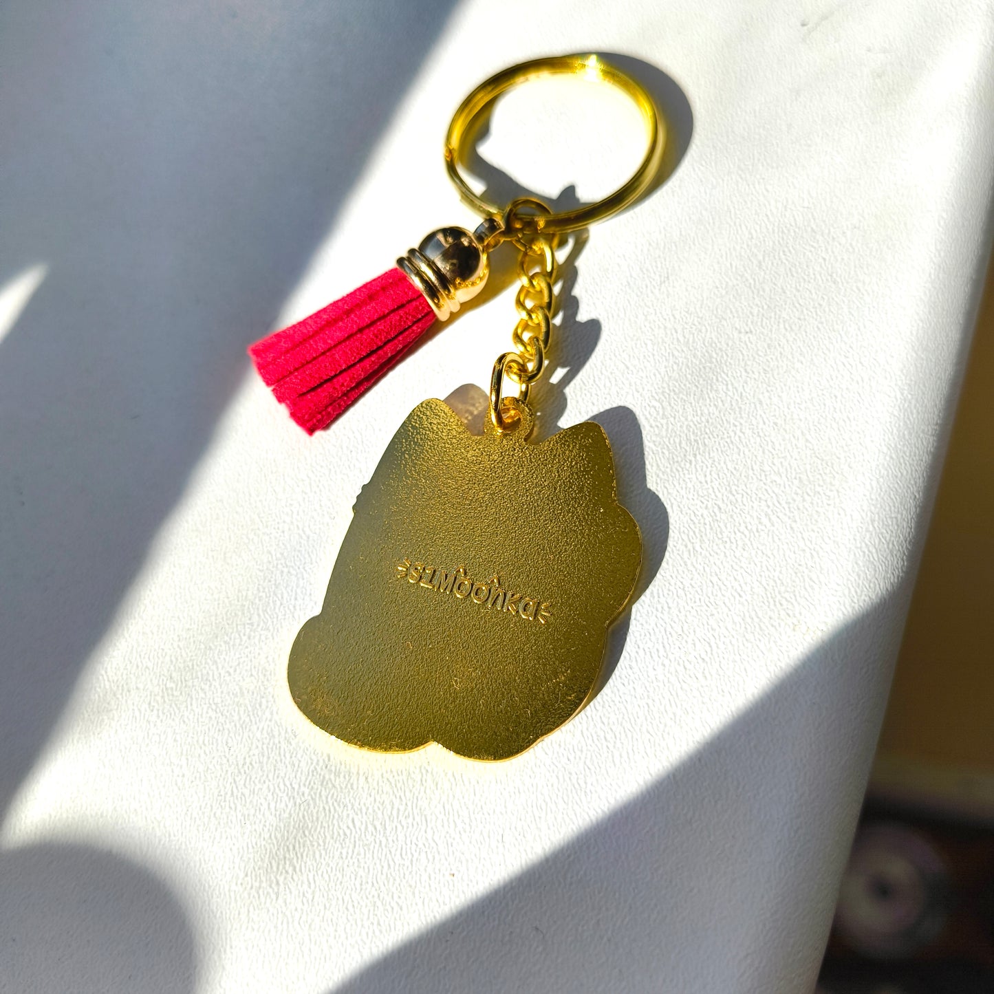 LUCKY CAT enamel keychain :3