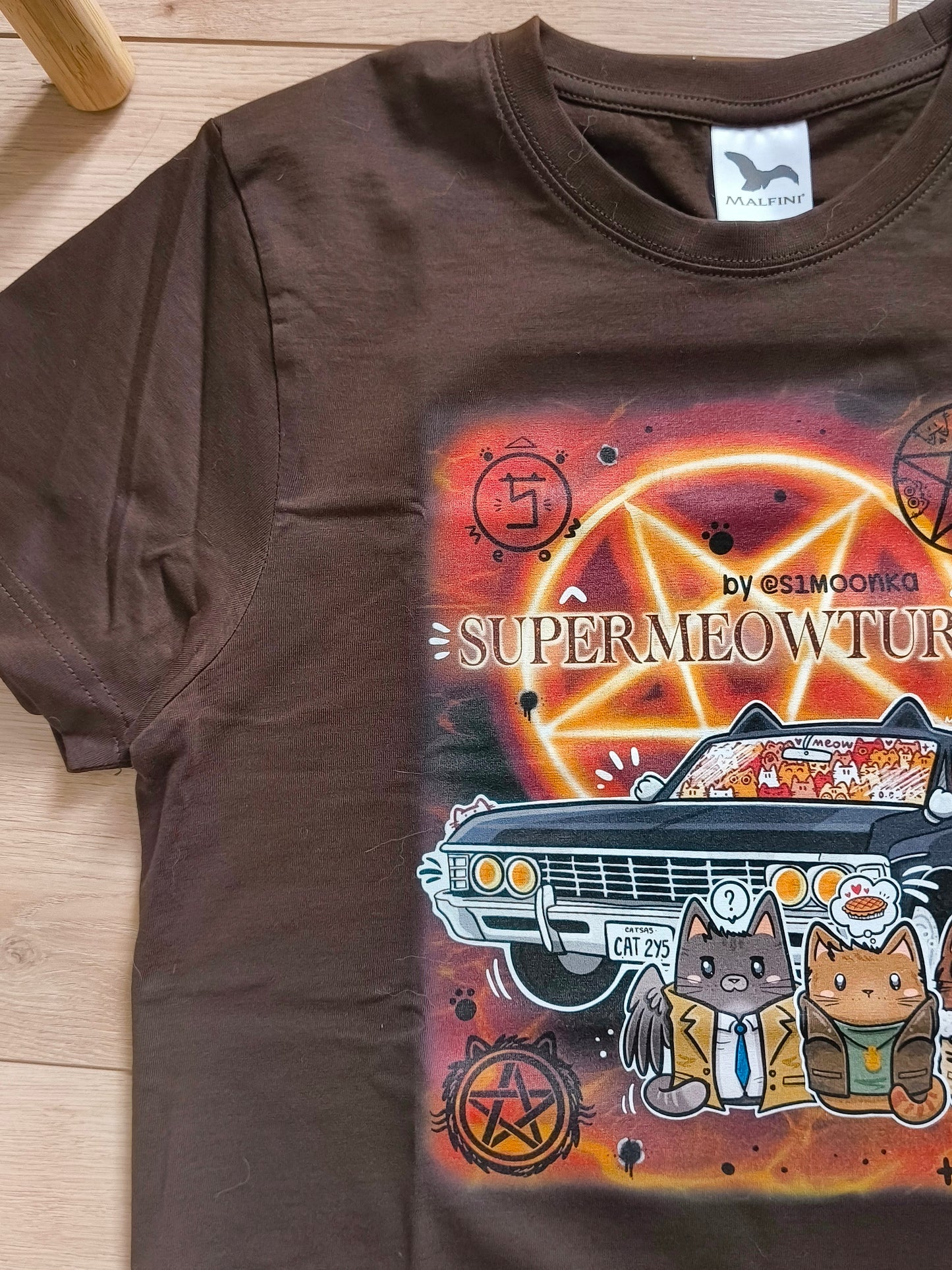 SUPERMEOWTURAL fandom cotton t-shirt